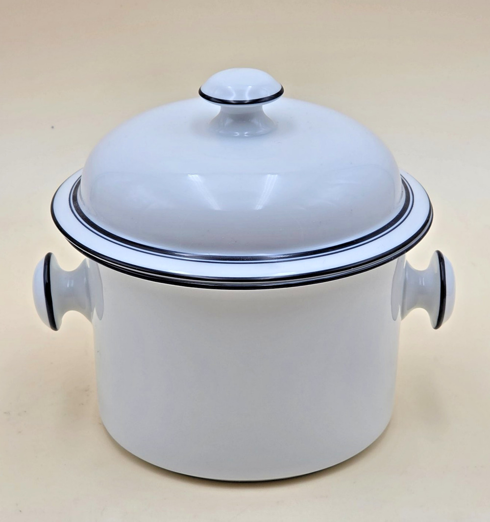 Dansk Bistro Christianshavn Casserole with Cover 2QT Portugal 8" Blue Stripe
